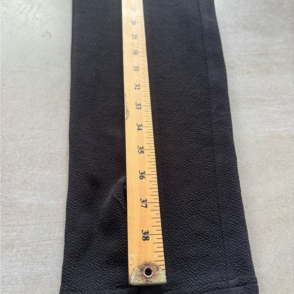 SHEIN Curve 1XL Black Two-Piece Set – Crop Cami Top & High-Waist Leggings - Picture 6 of 12